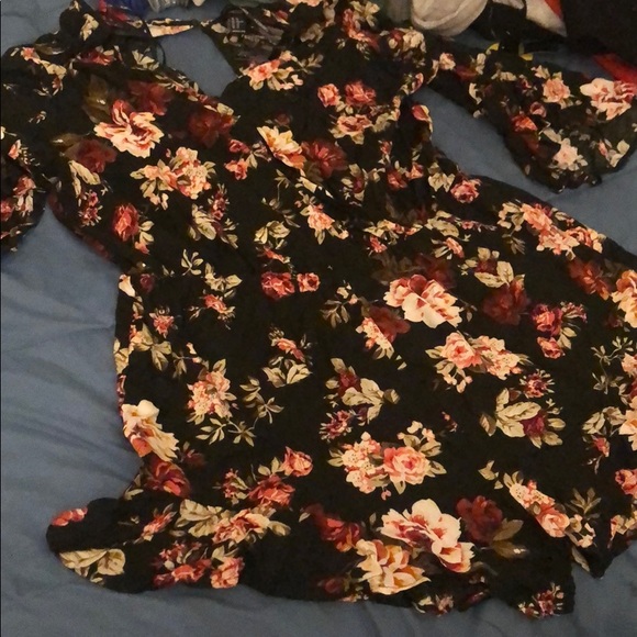 Romper - Picture 4 of 6